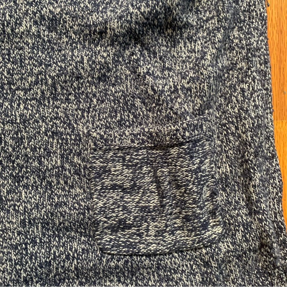 Gap purple and white sweater size small - Picture 2 of 4
